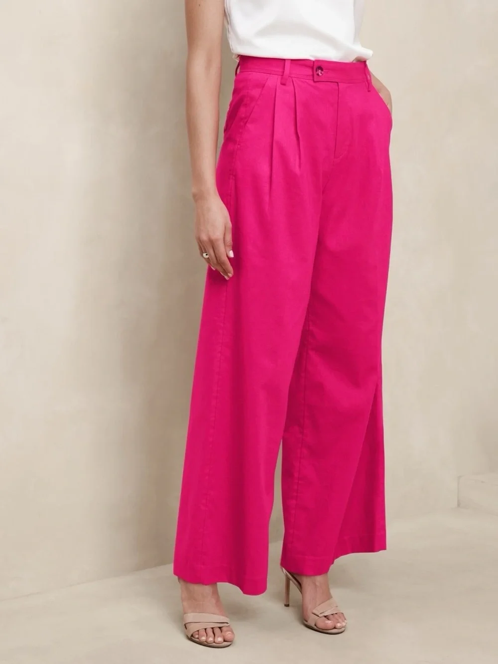 NWOT Banana Republic Hot Pink Wide-Leg Linen pleated trousers